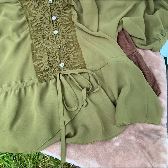 Daniel Rainn green sheer top with knitted detail. - Picture 6 of 6